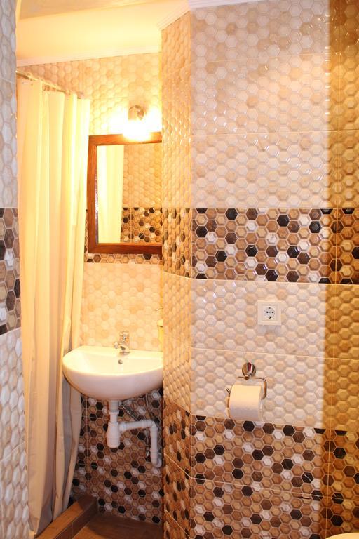 Apartment Roksolana 2 リヴィウ エクステリア 写真