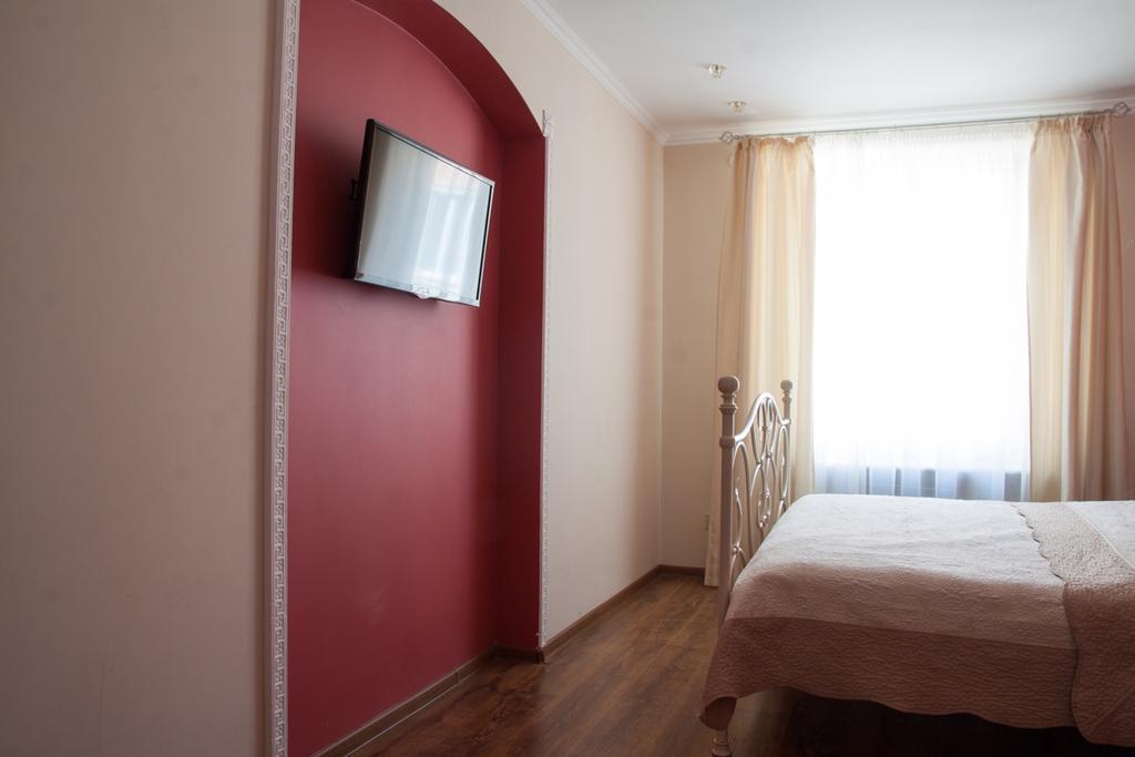 Apartment Roksolana 2 リヴィウ エクステリア 写真