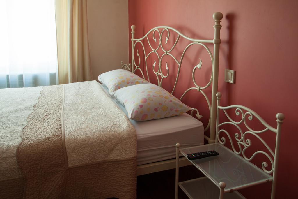Apartment Roksolana 2 リヴィウ エクステリア 写真
